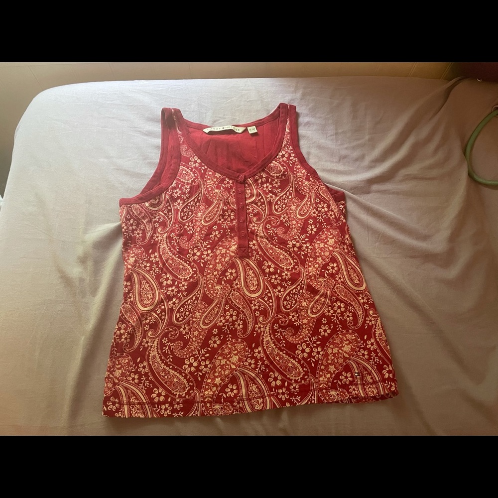 Tommy Hilfiger tank size XL